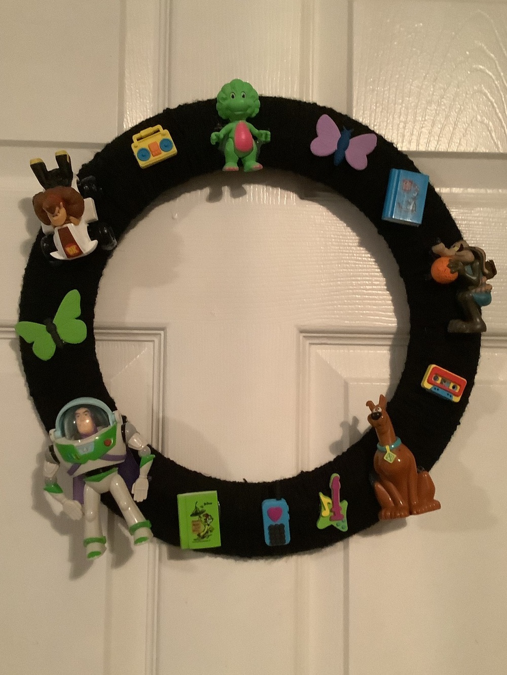 Retro 90s Nostalgic Wreath 14 inches handmade